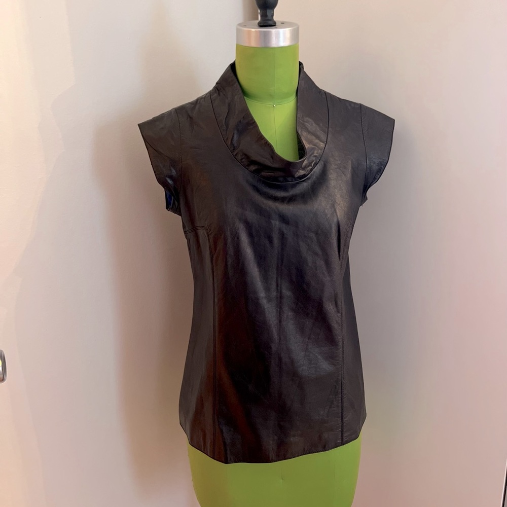 Geren Ford black leather top size M